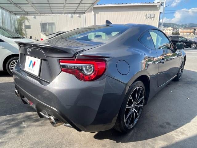 Toyota 86 2019-10 13335-17