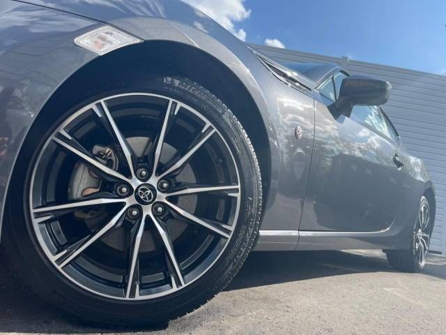 Toyota 86 2019-10 13335-12