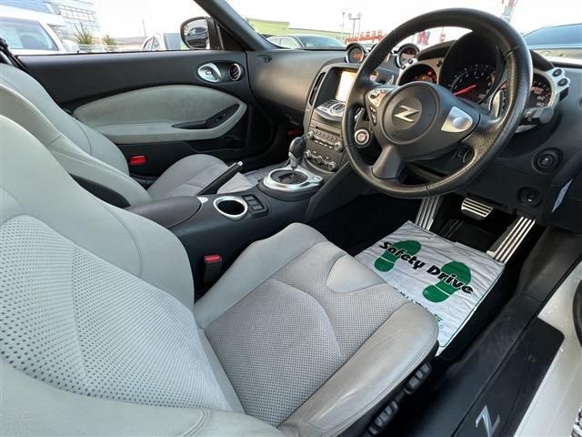 Nissan FAIRLADY Z 2015-12 6240-15