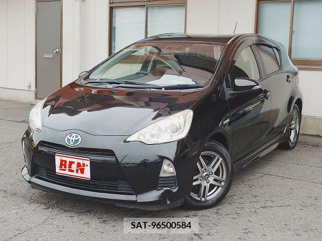 Toyota AQUA 2012-11 292104-0