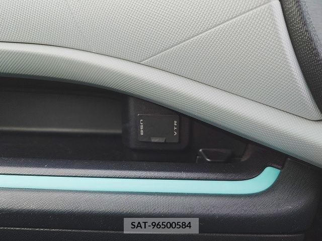 Toyota AQUA 2012-11 292104-5