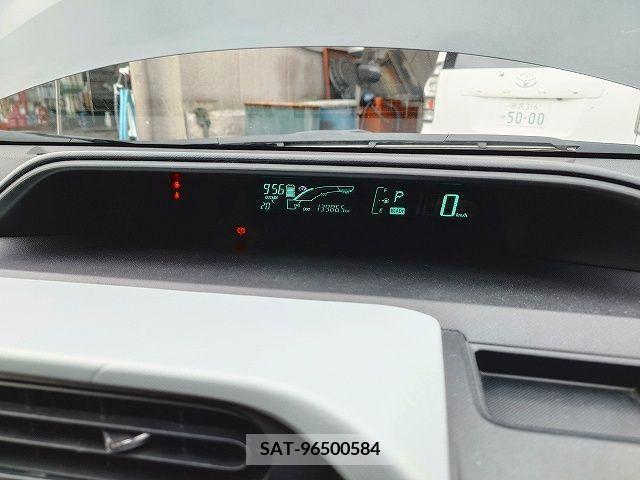 Toyota AQUA 2012-11 292104-7