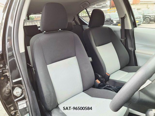 Toyota AQUA 2012-11 292104-9