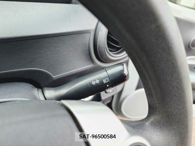 Toyota AQUA 2012-11 292104-10