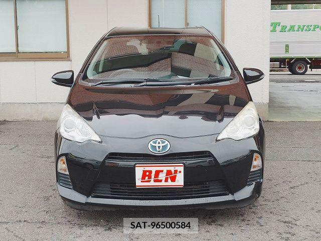 Toyota AQUA 2012-11 292104-14