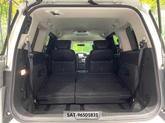 Nissan ELGRAND 2016-07 330342-11