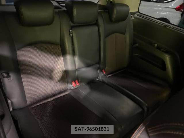 Nissan ELGRAND 2016-07 330342-10