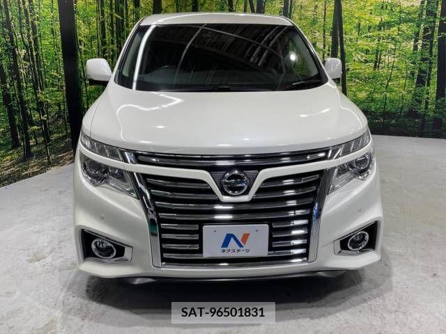 Nissan ELGRAND 2016-07 330342-14