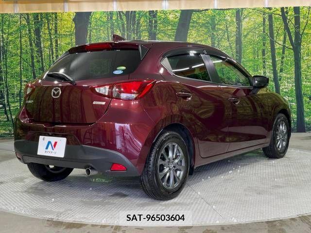 Mazda DEMIO 2017-08 329092-17