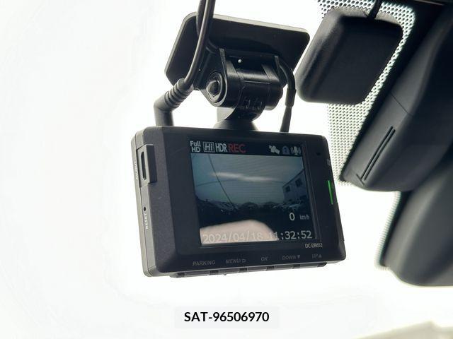Lexus UX 2022-06 275938-2