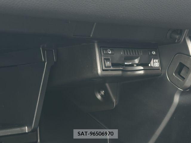Lexus UX 2022-06 275938-12