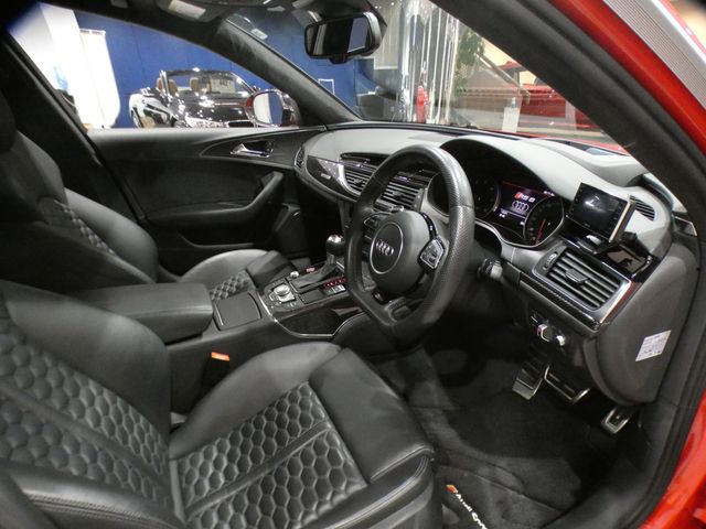 Audi RS6 2015-10 180845-11