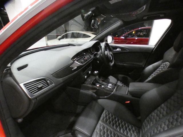 Audi RS6 2015-10 180845-1