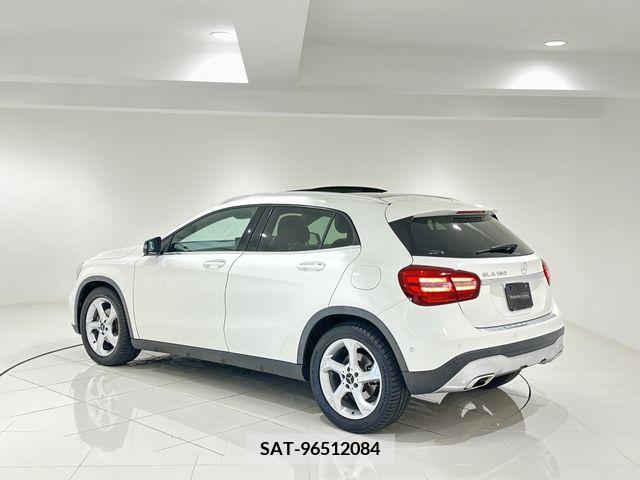 Mercedes Benz GLA-CLASS 2019-01 211079-2