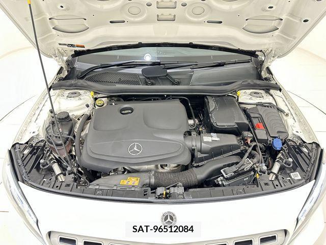 Mercedes Benz GLA-CLASS 2019-01 211079-3