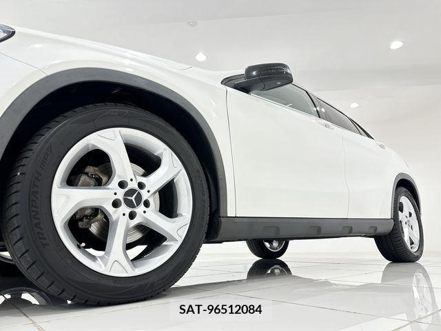 Mercedes Benz GLA-CLASS 2019-01 211079-4