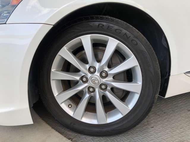 Lexus LS 2014-11 9992-13