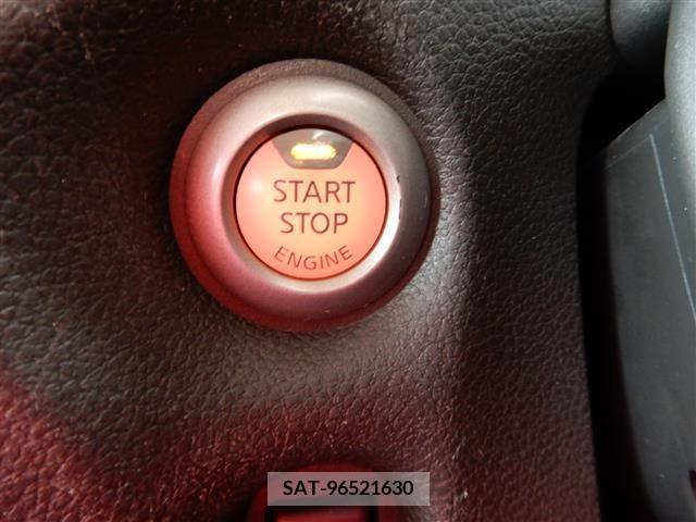 Nissan CUBE 2012-03 251993-9