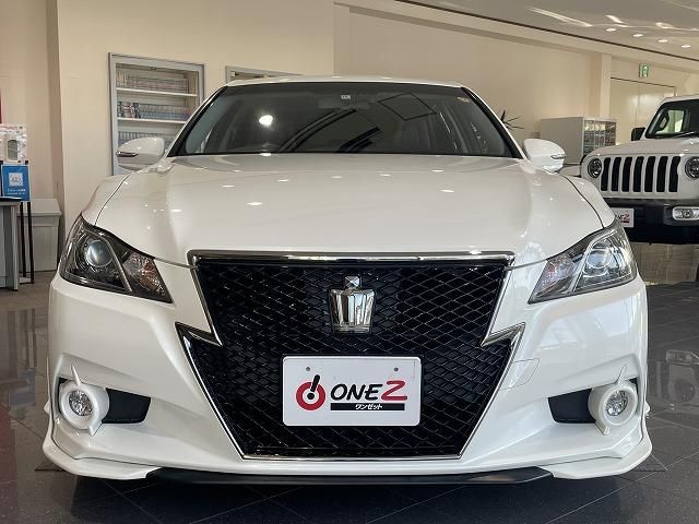 Toyota CROWN SEDAN 2014-10 185035-0