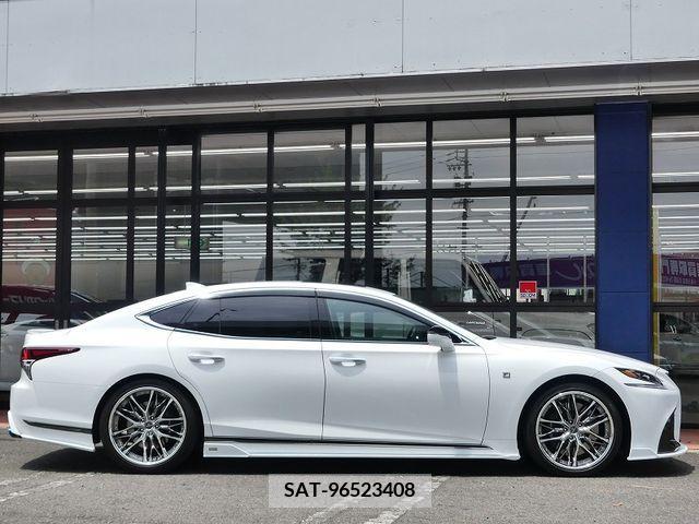 Lexus LS 2018-09 275472-6