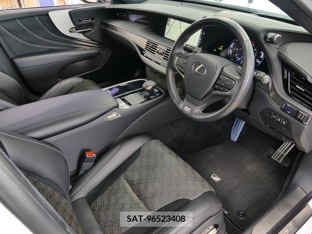 Lexus LS 2018-09 275472-14