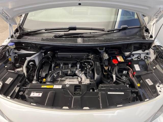 Peugeot 3008 2017-03 192004-17