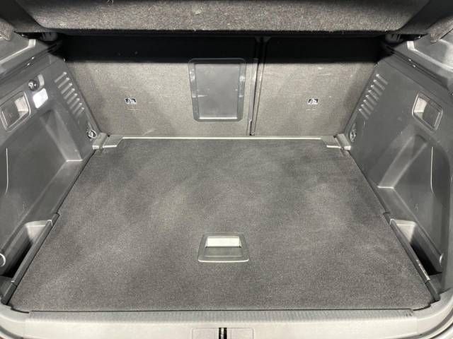 Peugeot 3008 2017-03 192004-18