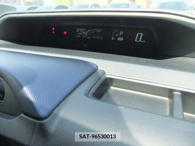 Toyota AQUA 2017-03 314272-10