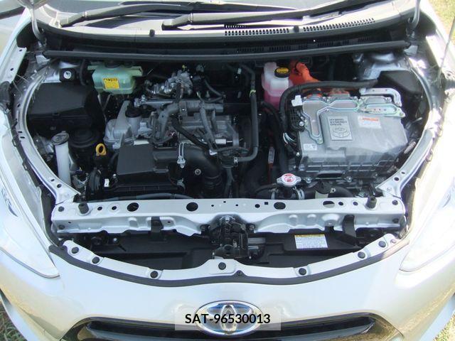 Toyota AQUA 2017-03 314272-19