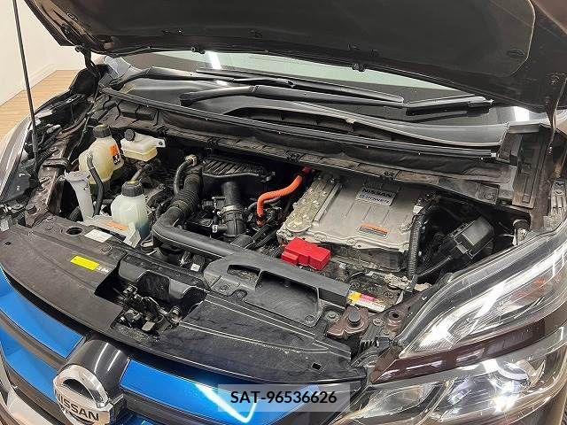 Nissan SERENA 2019-04 325018-17