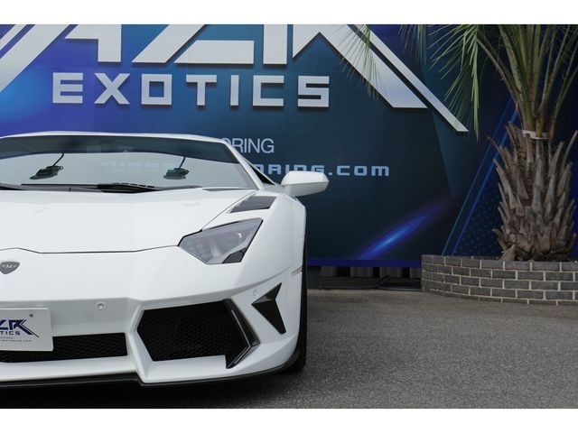 Lamborghini Aventador 2012-11 188364-7