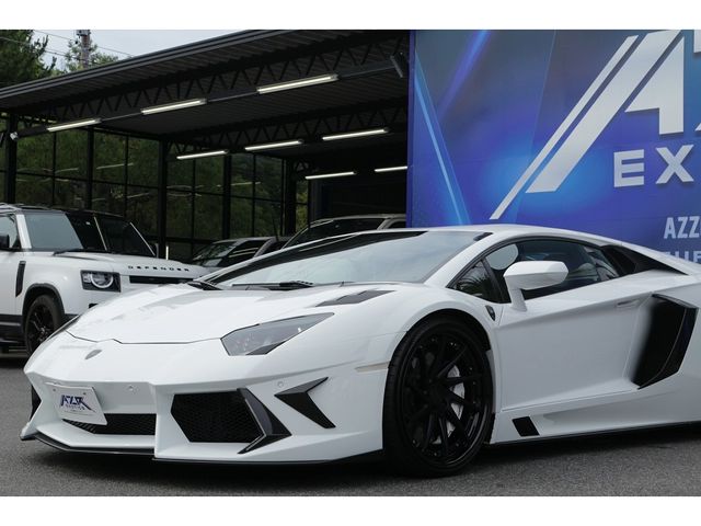 Lamborghini Aventador 2012-11 188364-6