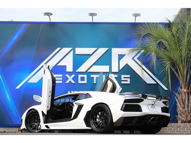 Lamborghini Aventador 2012-11 188364-2