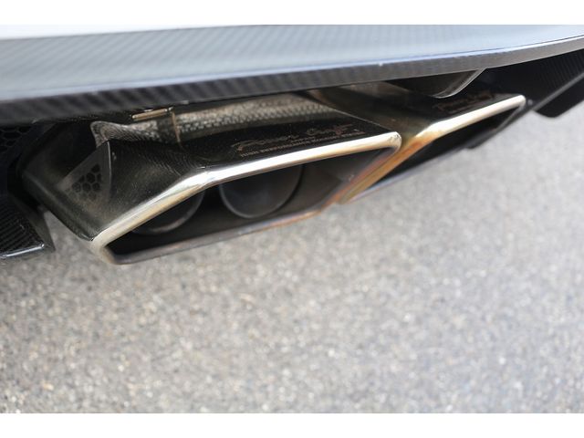 Lamborghini Aventador 2012-11 188364-11