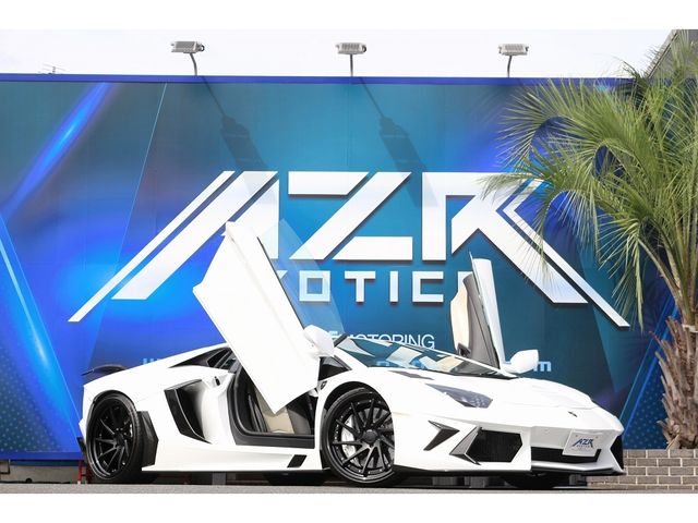 Lamborghini Aventador 2012-11 188364-0