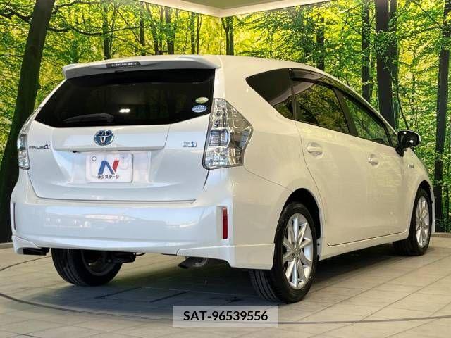 Toyota PRIUS ALPHA 2011-10 322210-17