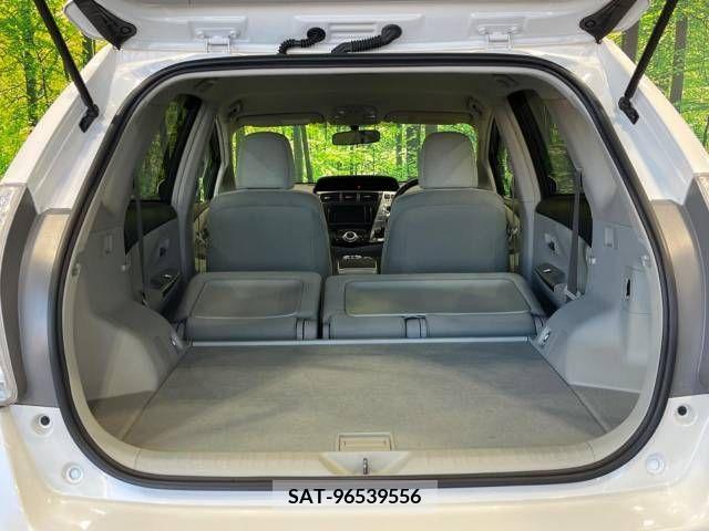 Toyota PRIUS ALPHA 2011-10 322210-10