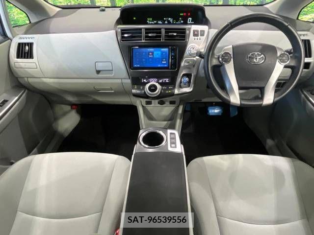 Toyota PRIUS ALPHA 2011-10 322210-1