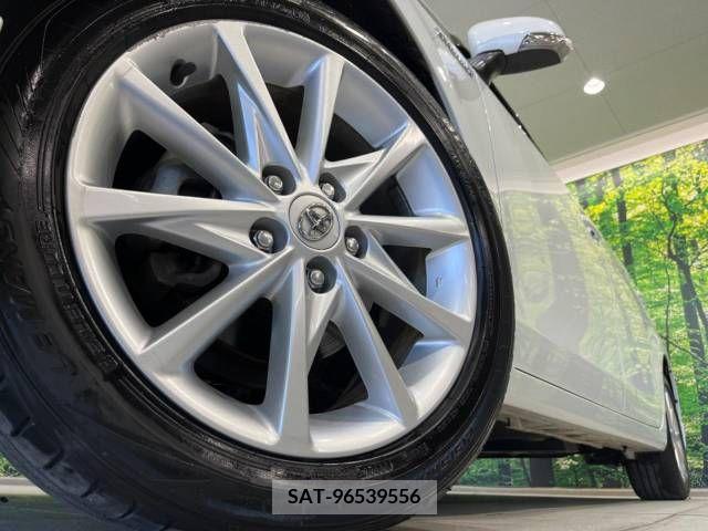 Toyota PRIUS ALPHA 2011-10 322210-13