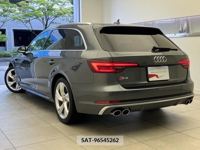 Audi S4 2020-01 395798-5
