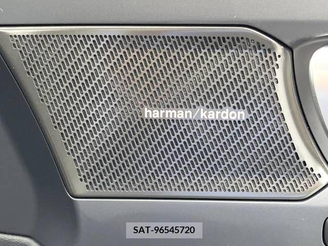 Volvo XC40 2023-09 310932-8