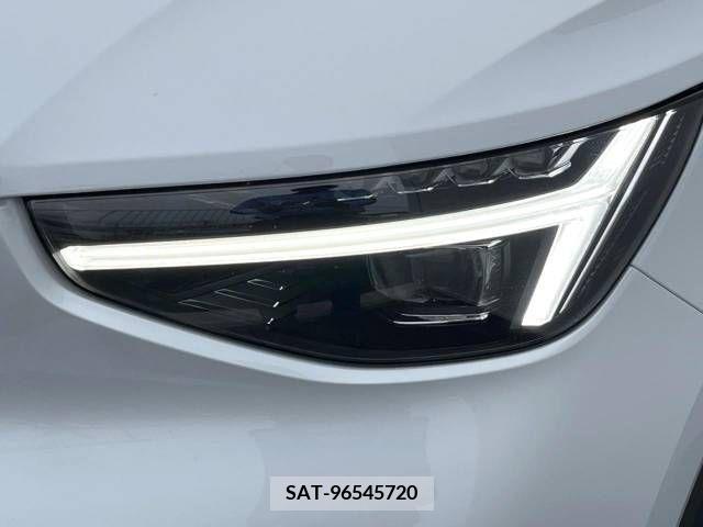 Volvo XC40 2023-09 310932-14