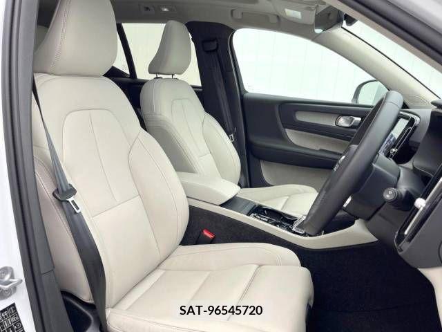 Volvo XC40 2023-09 310932-11