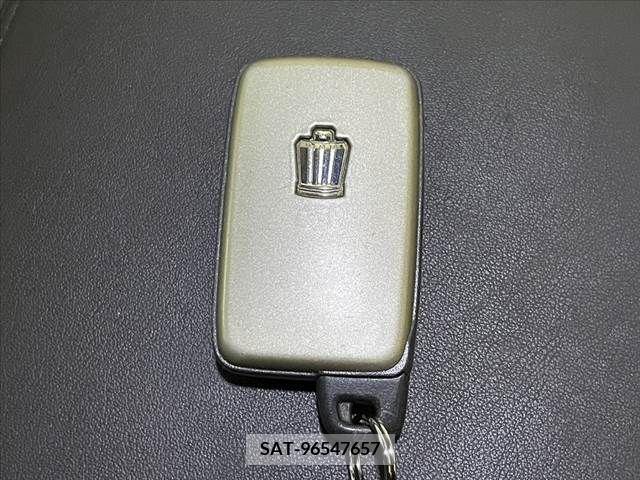 Toyota CROWN 2008-07 304362-5