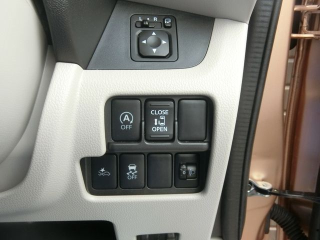 Nissan DAYZ ROOX 2018-10 23512-11
