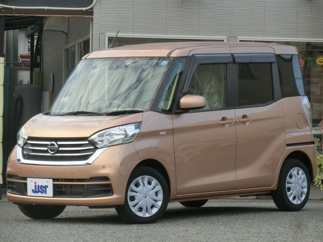 Nissan DAYZ ROOX 2018-10 23512-0