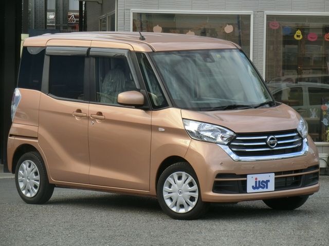 Nissan DAYZ ROOX 2018-10 23512-1