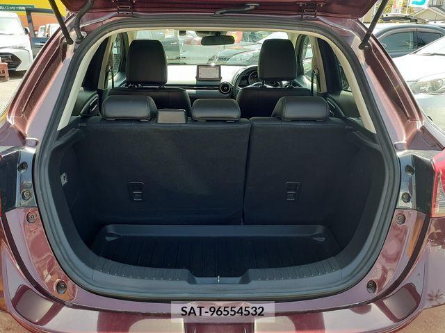 Mazda DEMIO 2017-12 267526-18