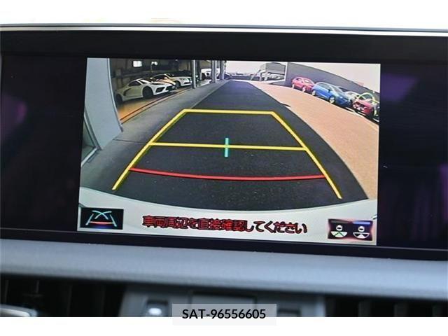Lexus ES 2020-08 275241-14