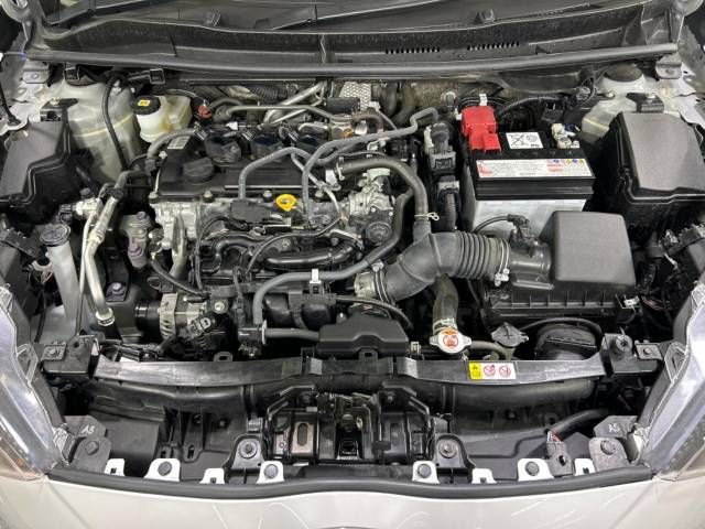 Toyota YARIS 2022-09 28142-18